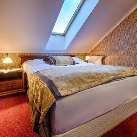 Hotel Tevel Sladkovicovo المظهر الخارجي الصورة
