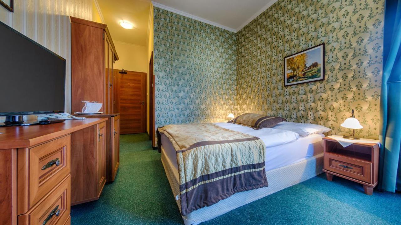 Hotel Tevel Sladkovicovo المظهر الخارجي الصورة