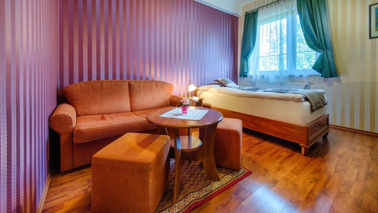 Hotel Tevel Sladkovicovo المظهر الخارجي الصورة